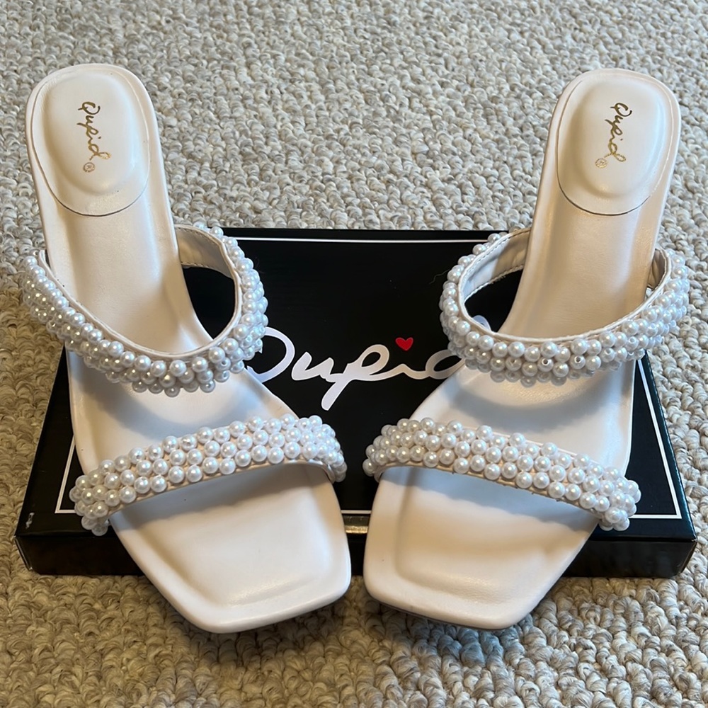 Open toe pearl block heels